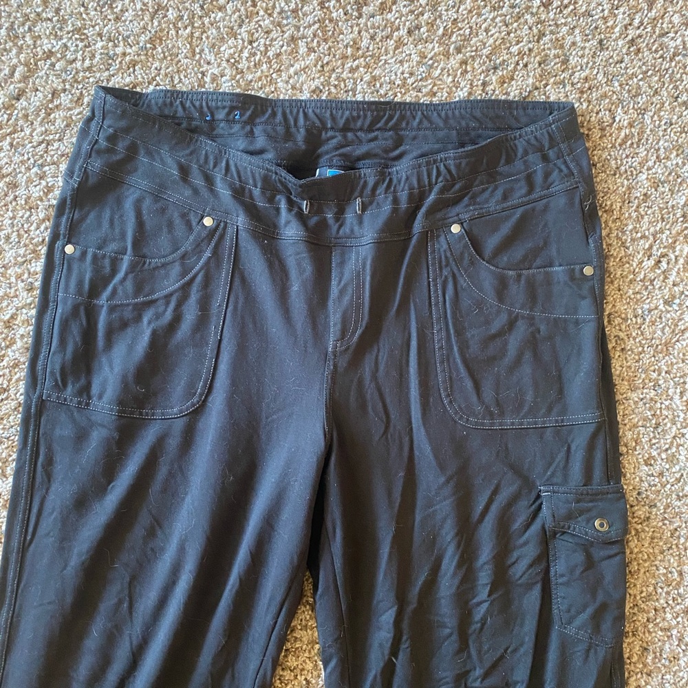 Women’s Kuhl yoga pants